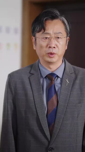 短剧《落榜后我惊艳全球》51集短剧全集免费在线观赏