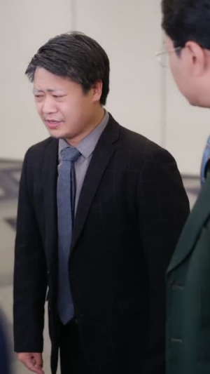 短剧《退休返聘之大夏机长》98集短剧在线解锁观看大结局