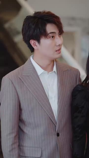 短剧《求婚被拒我反手娶了傻妹妹》83集短剧完整版在线畅快观看