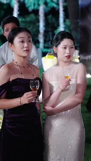 炮灰女主但满级通关（62集）不睡觉也要看完的短剧