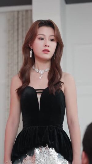 短剧《想当家做主，也不看看我是谁》40集短剧完整版免费在线观看