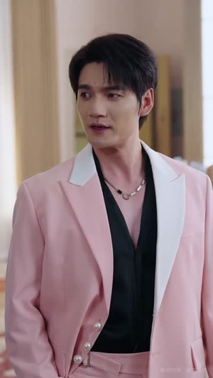 短剧《捡个女友回家过年》70集短剧免费在线观看无广告