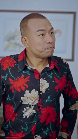 短剧《重生95：我在县城当婆罗门整烧烤》61集短剧全集无删减免费看