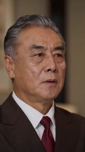 双穿，开局一桶泡面换媳妇（80集）最新热播短剧抢先看