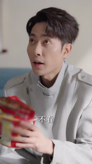 短剧《说好的逃亡，你让我当团宠》73集短剧超清画质免费看